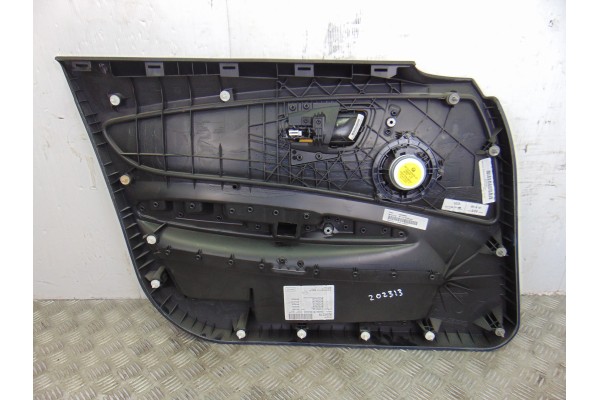 Guarnecido puerta delantera derecha, Bmw Serie 1 Berlina (E81/E87) 118d 2010