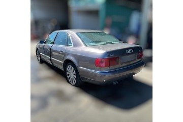 Audi A8 (D2) 2.5 TDI Quattro 2001 para piezas | Desguace Gandia SL