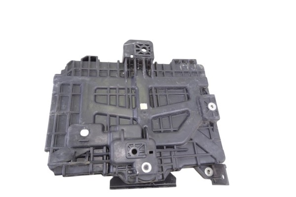 Soporte bateria, Hyundai I30 (Pd) go!+ 2019, 37150G4000