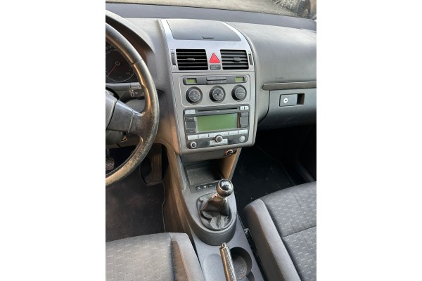 Volkswagen Touran (1T2) Advance 2008 para piezas | Desguace Gandia SL