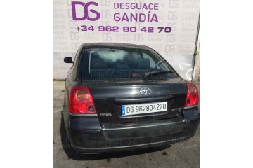 Toyota Avensis Berlina (T25) 2.0 D4-D Executive Berlina (5-Ptas.) 2003 para piezas | Desguace Gandia SL