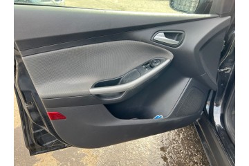 Ford Focus Berlina (CB8) Trend 2011 para piezas | Desguace Gandia SL