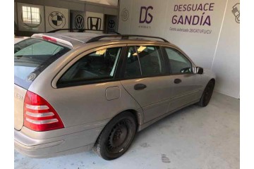 Mercedes-Benz Clase C (BM 203) Familiar C 220 T CDI (la) (203.208) 2005 para piezas | Desguace Gandia SL