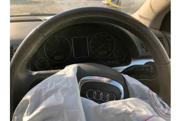 Audi A4 Berlina (8E) 2.0 TDI 16V 2007 para piezas | Desguace Gandia SL