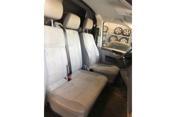 Volkswagen T5 Transporter Furgón/Combi (7H) Caja Cerrada 2009 para piezas | Desguace Gandia SL