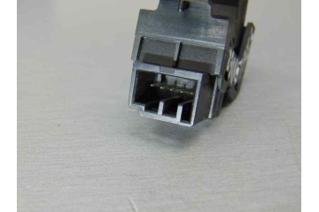 Mando elevalunas trasero derecho, Land Rover Freelander (LR2) TD4 Hse 2007, 6W83-14717-AB