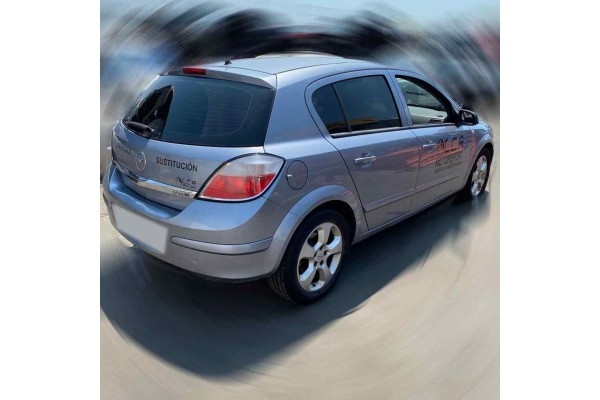 Opel Astra H Berlina Elegance 2006 para piezas | Desguace Gandia SL