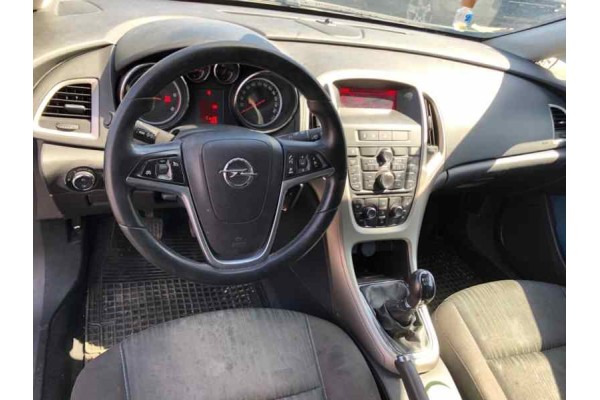 OPEL ASTRA J SPORTS TOURER Sport