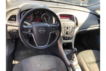 OPEL ASTRA J SPORTS TOURER Sport