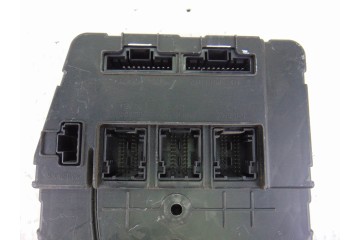Caja reles / fusibles, Renault Scenic Ii (Jm) Confort Dynamique 2004, 8200309690