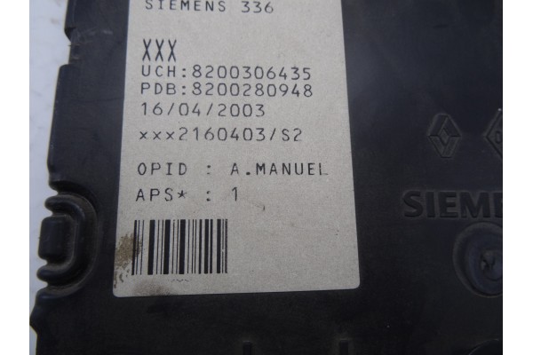 8200306435  CAJA RELES / FUSIBLES RENAULT MEGANE II BERLINA 5P Confort Authentique 2003 8200306435 209403 RENAULT - 2