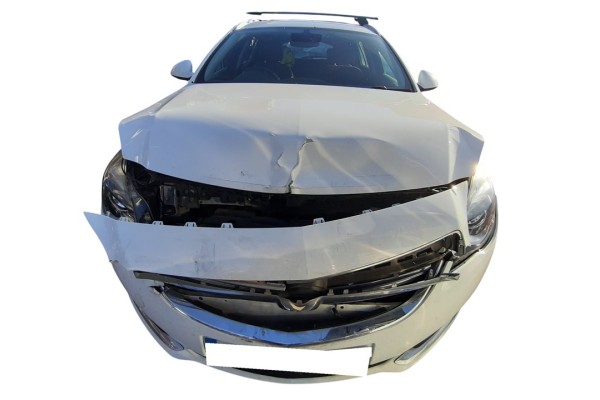 Opel Insignia Sports Tourer Selective 2014 para piezas | Desguace Gandia SL