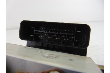 Abs, Ssangyong Rodius Xdi Limited AWD 2006, 062109-02053