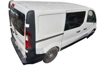 Renault Trafic III Combi Combi 9 L1H1 2,8T (8/9 Plazas) 2020 para piezas | Desguace Gandia SL
