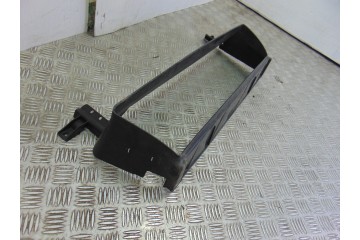 Calandra delantera de radiador, Volvo S40 Berlina 1.6 Momentum 2007, 30678474