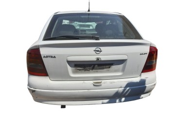 Opel Astra G Berlina Club 2002 para piezas | Desguace Gandia SL