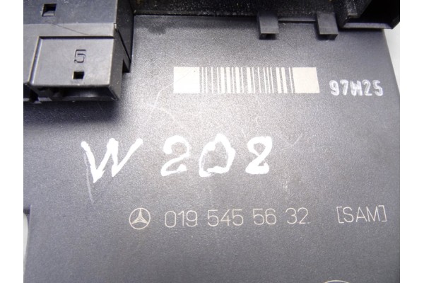 Caja reles / fusibles, Mercedes-benz Clk (Bm 208) Coupe 230 Compressor (208.347) 1999, 0195455632