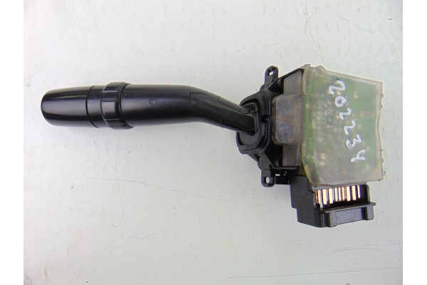 Mando limpia, Toyota Land Cruiser (J9) TD VX (5-ptas.) (KZJ95) 1997