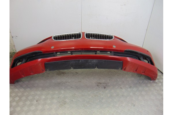 Paragolpes delantero