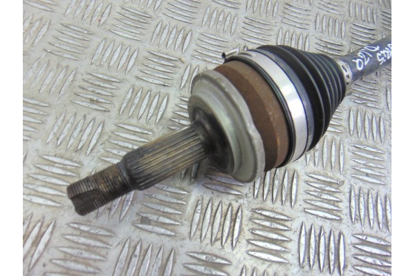 Transmision delantera izquierda, Toyota Auris (E15) Luna 2008