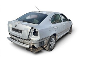 Skoda Octavia Combi (1Z5) Elegance 2004 para piezas | Desguace Gandia SL