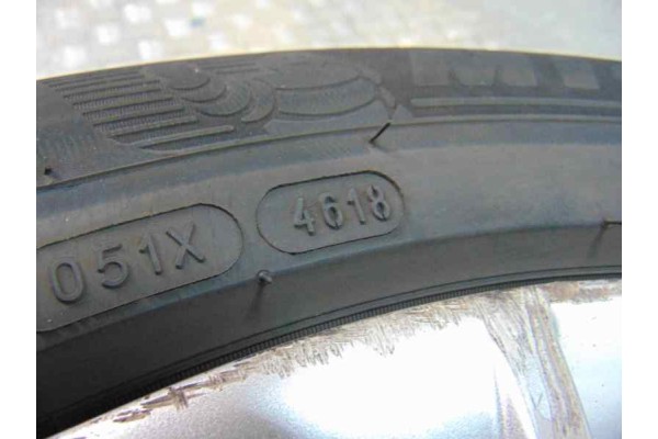 Juego llantas, Audi A8 (4E) 3.0 TDI Quattro, 235/55R17 103Y