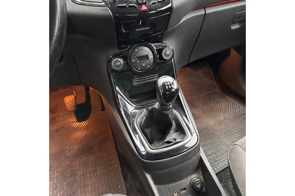 Ford Fiesta (CNN) Trend 2014 para piezas | Desguace Gandia SL