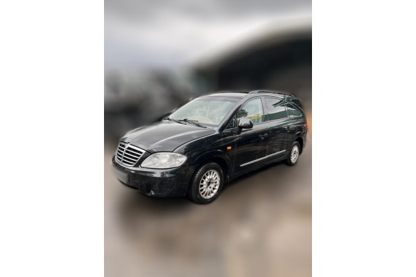 Ssangyong Rodius Xdi 2010 para piezas | Desguace Gandia SL