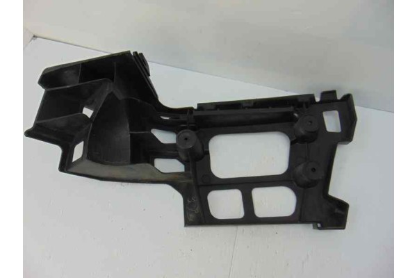 Molduras traseras, Peugeot 407 Sw Premium 2004, 9647553780