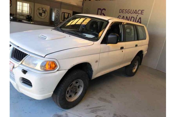 Mitsubishi Montero Sport (K90) 2.5 TD GLS 2005 para piezas | Desguace Gandia SL
