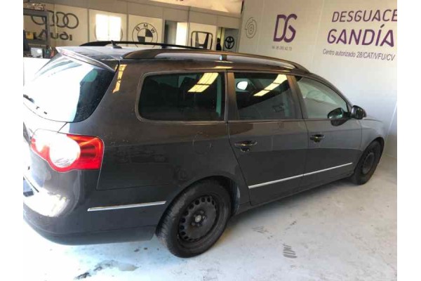 Volkswagen Passat Variant (3C5) Highline 2006 para piezas | Desguace Gandia SL