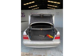 Mercedes-Benz Clase e (BM 210) Berlina 200 Kompressor (210.048) 2001 para piezas | Desguace Gandia SL