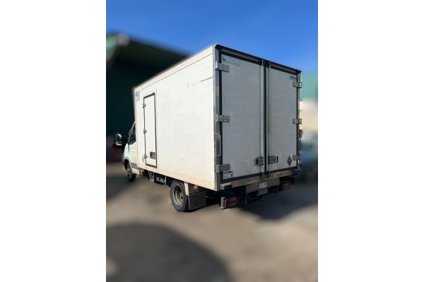 Iveco Daily Furgón Caja Cerrada Gran Espacio 35C... Batalla 3300 2007 para piezas | Desguace Gandia SL