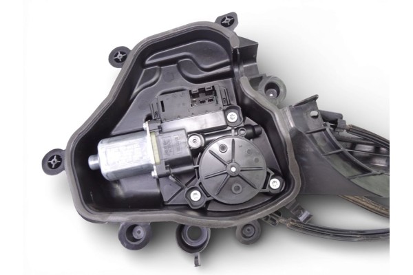 Elevalunas delantero izquierdo, Seat Ibiza (6P1) Reference 2017, 6R0959801DS usado 2