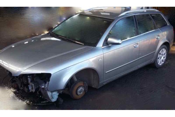 Audi A4 Avant (8E) 2.0 TDI 2006 para piezas | Desguace Gandia SL