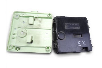 Caja reles / fusibles, Bmw Serie X3 (E83) 3.0d 2005, 8387547