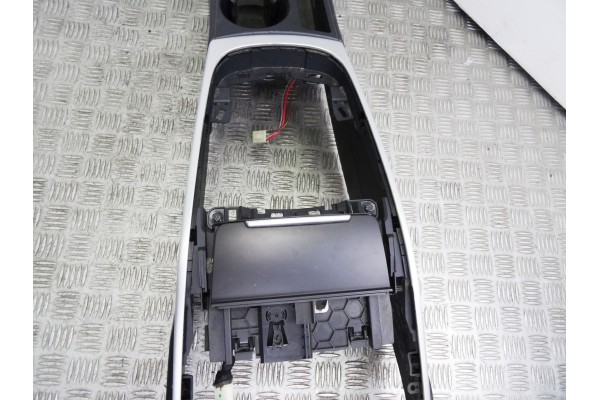 Apoyabrazos central, Audi A5 Coupe (8T) 2.7 Tdi 2008, 8K0864981F