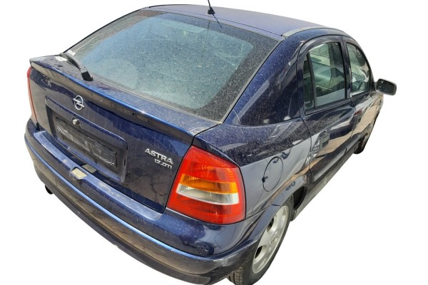 Opel Astra G Berlina Comfort 2001 para piezas | Desguace Gandia SL