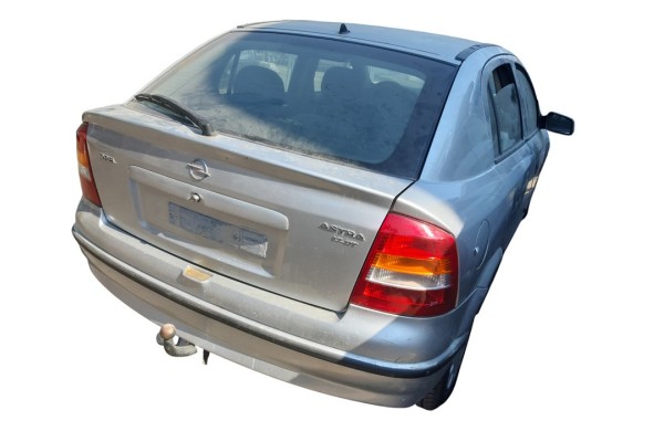 Opel Astra G Berlina Club 2001 para piezas | Desguace Gandia SL