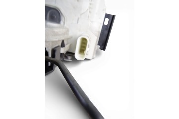 Cerradura puerta delantera derecha, Mercedes-benz Clase Cla (Bm 117) Cla 200 Cdi (117.301) 2014, A1667200435