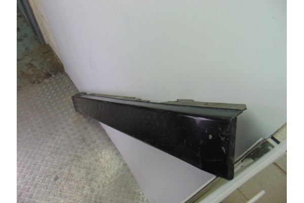 7256911 FALDON LATERAL BMW SERIE 3 TOURING (F31) 318d xDrive 7256911 193197 BMW - 3