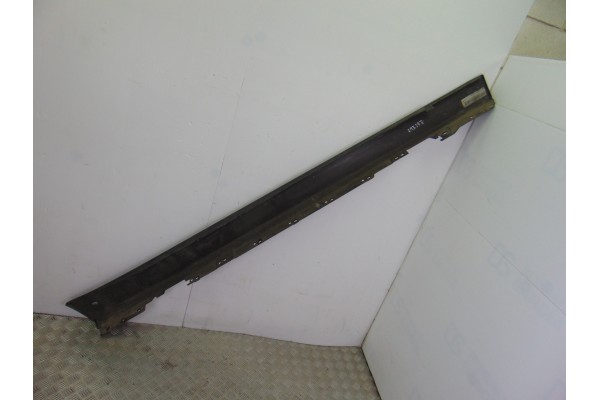 7256911 FALDON LATERAL BMW SERIE 3 TOURING (F31) 318d xDrive 7256911 193197 BMW - 4