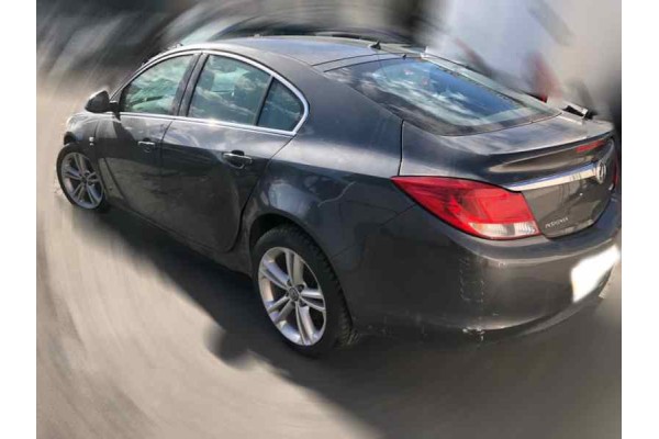 Opel Insignia Berlina Cosmo 2011 para piezas | Desguace Gandia SL