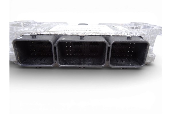 Centralita motor uce, Citroen C4 Berlina Collection 2006, 9653979480