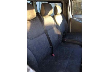 Nissan Primastar (X83) Combi, 9 Plazas, Batalla Corta 2004 para piezas | Desguace Gandia SL