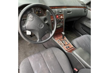 Mercedes-Benz Clase e (BM 210) Berlina 270 CDI (210.016) 2000 para piezas | Desguace Gandia SL