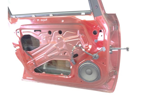 Puerta delantera izquierda, Opel Zafira B Cosmo 2005, GRANATE