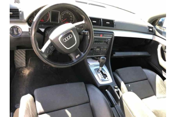 Audi A4 Berlina (8E) 2.0 TDI 16V 2005 para piezas | Desguace Gandia SL