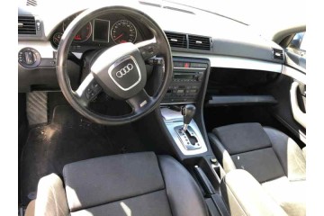 Audi A4 Berlina (8E) 2.0 TDI 16V 2005 para piezas | Desguace Gandia SL