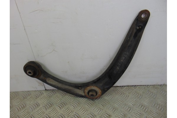 Brazo suspension inferior delantero izquierdo, Peugeot 308 Premium 2009